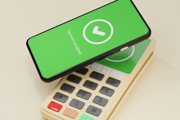 PIX Zahlungssystem Brasilien - Smartphone mit Zahlungsbestätigung